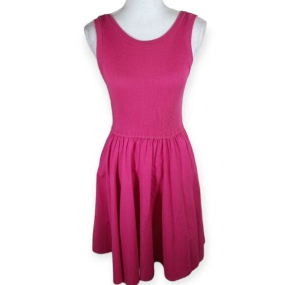 FUCHSIA DRESS SZ.S EUC. - Picture 1 of 4